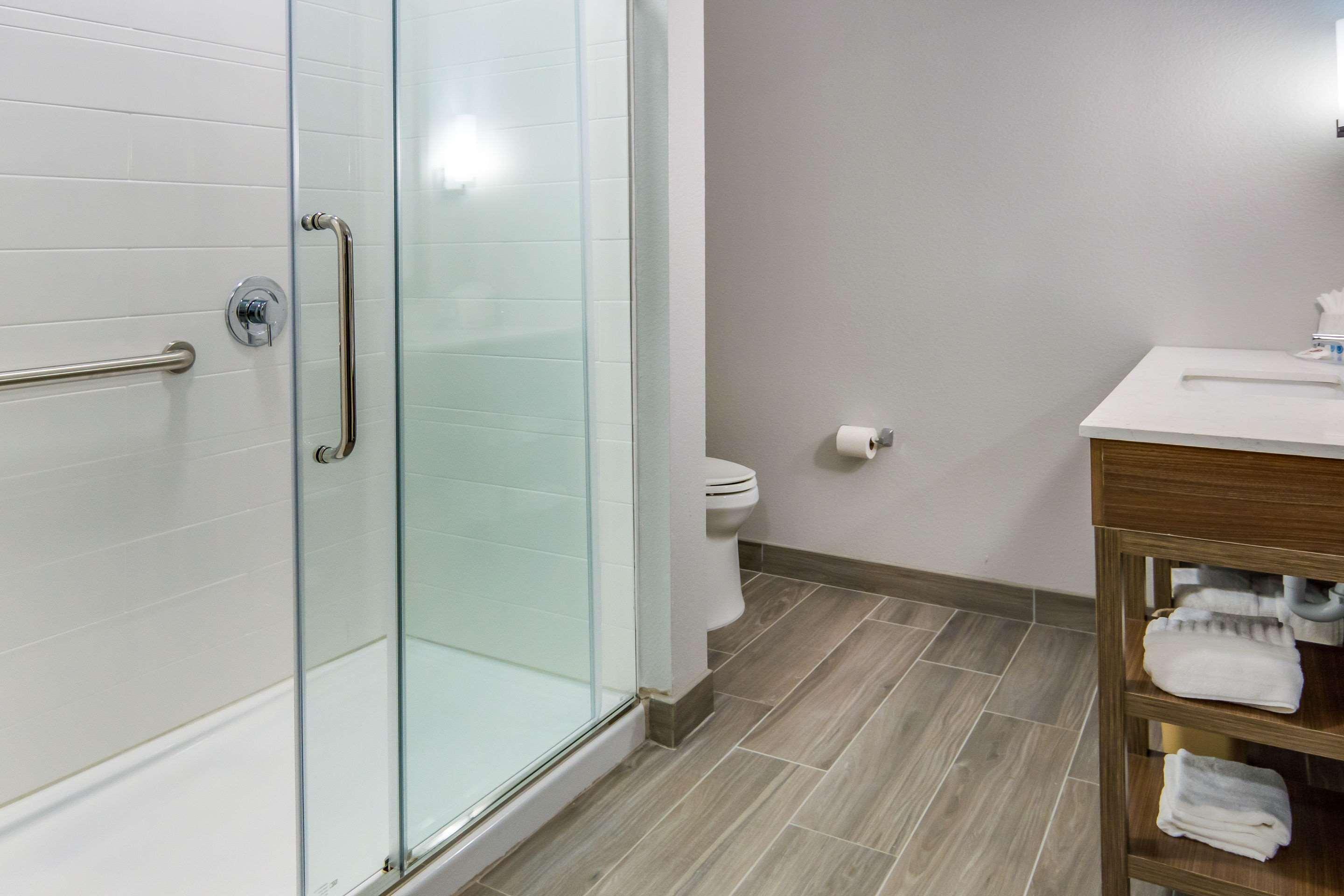 Comfort Dallas South 3*