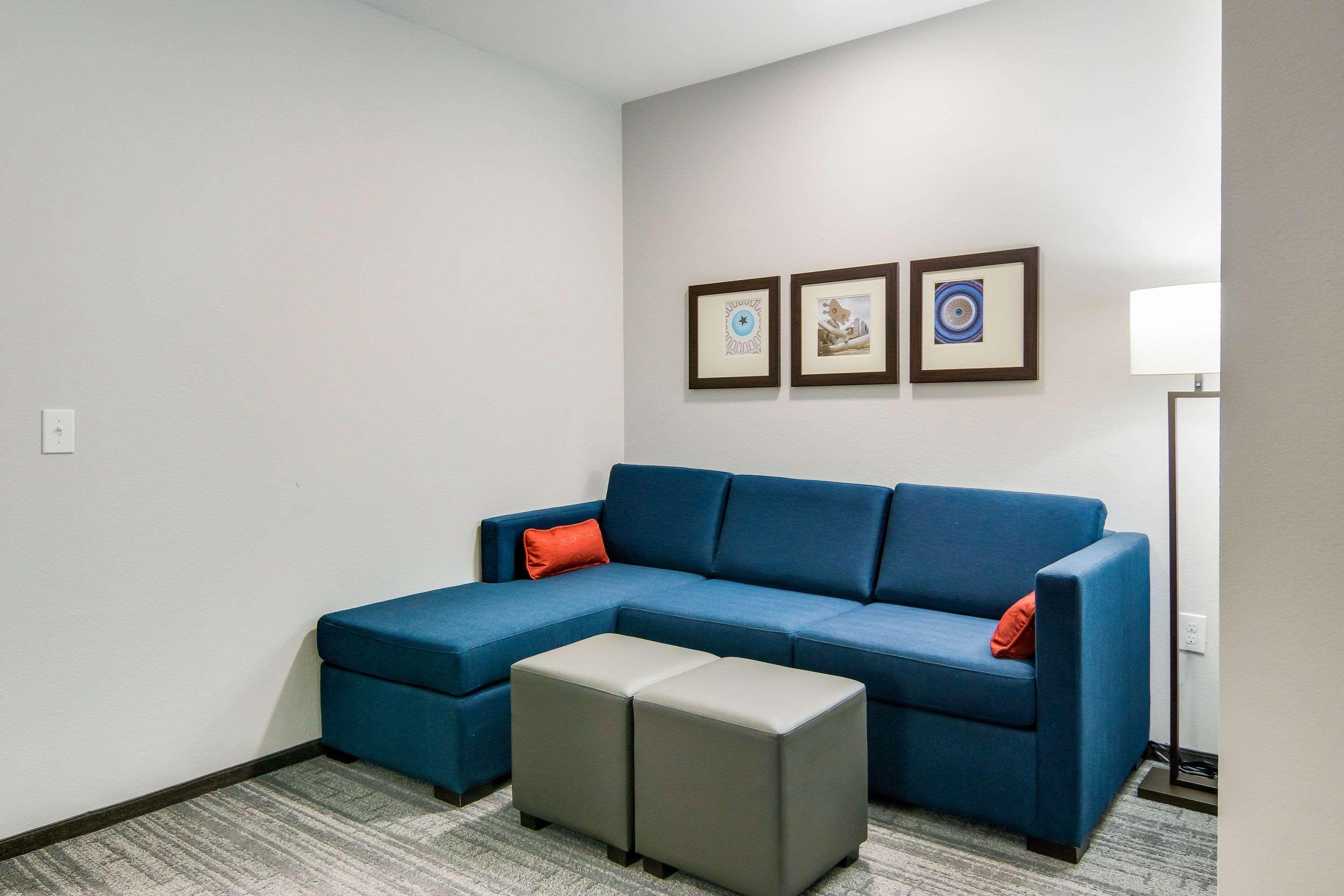 Comfort Dallas South Hotel
