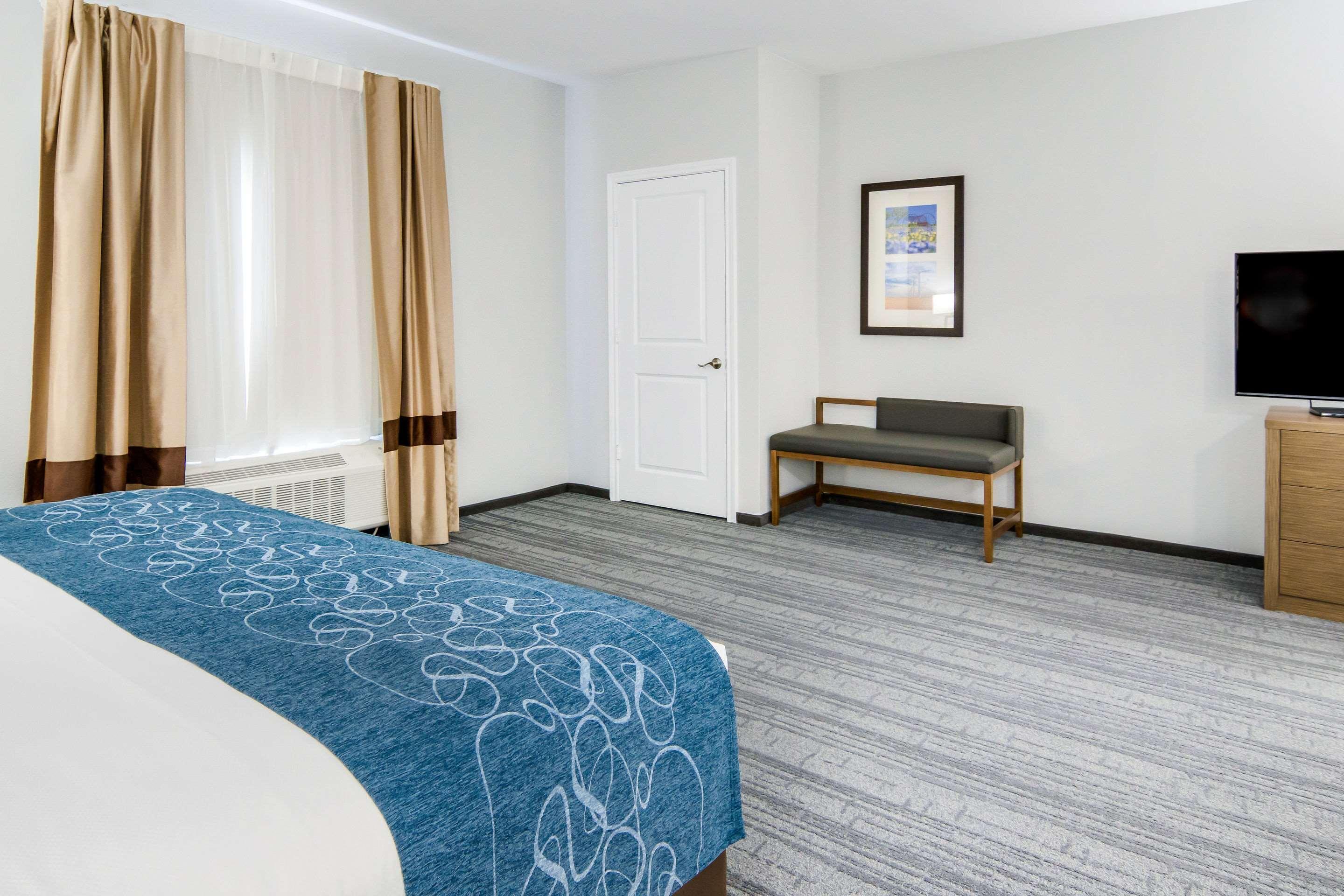 Comfort Dallas South Hotel DeSoto